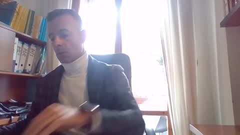 Snapshot of simmeturbate chatting on December 19, 2024, 11:50 am Italiandaddyitalydickassbottomassholecomshowmasturbatenudeboyitalyatleticcutemuscolarhardcockdickboy online show from December 19, 2024, 11:50 am