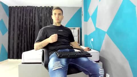 SIMON KELER online show from December 11, 2024, 3:02 am