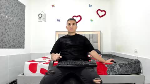 SIMON KELER online show from September 29, 2025, 3:00 am