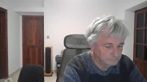 Snapshot of simonthenudist chatting on March 3, 2026, 4:35 pm Simon online show from March 3, 2026, 4:35 pm