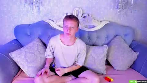 Simon online show from November 30, 2025, 9:02 am