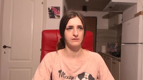 simyhvn online show from April 3, 2026, 5:00 pm