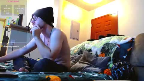 Snapshot of sin_lord chatting on November 2, 2025, 2:03 am Husky Dad online show from November 2, 2025, 2:03 am