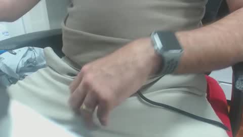 Snapshot of sineley chatting on November 14, 2025, 3:00 pm sineley online show from November 14, 2025, 3:00 pm