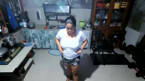 sinfullwife6969 online show from May 22, 2026, 11:16 am