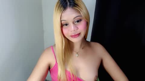 sinfulrose_ online show from March 25, 2026, 10:05 pm