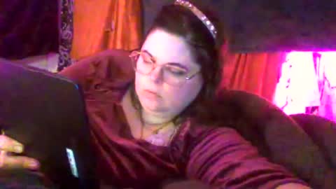Snapshot of siofra chatting on October 23, 2025, 1:27 am Siofra online show from October 23, 2025, 1:27 am