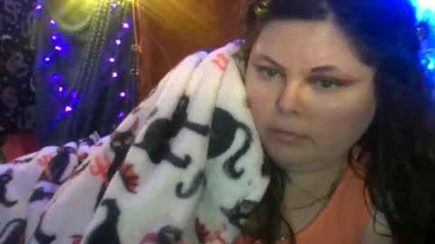 Siofra online show from December 16, 2025, 8:14 pm