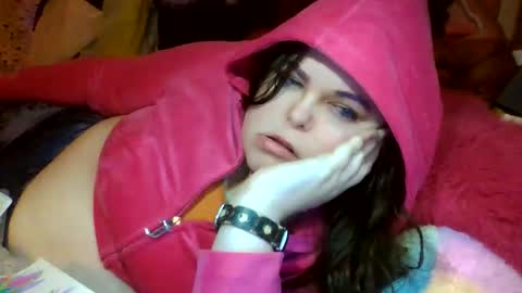 Siofra online show from March 27, 2026, 8:26 am