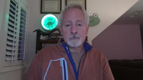 Snapshot of sir_lust_alot chatting on October 19, 2025, 11:11 am Don Roberto online show from October 19, 2025, 11:11 am