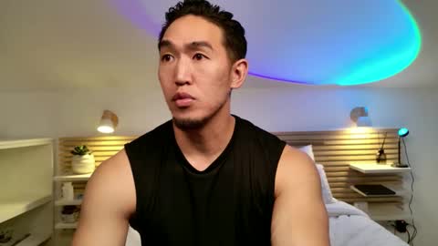 SIR TEO online show from May 27, 2026, 2:36 pm