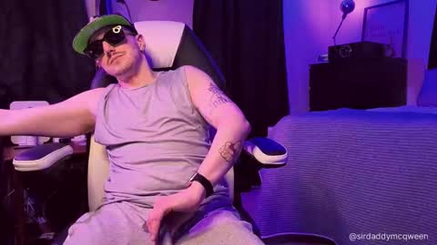 Snapshot of sirdaddymcqween chatting on February 14, 2026, 8:11 am Sir Daddy McQween online show from February 14, 2026, 8:11 am