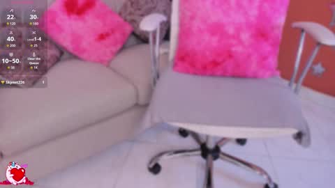 Snapshot of sirenita_xoxo chatting on February 10, 2026, 10:41 am Sirenita online show from February 10, 2026, 10:41 am