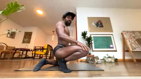 siriss_boyrag online show from February 27, 2026, 12:38 pm