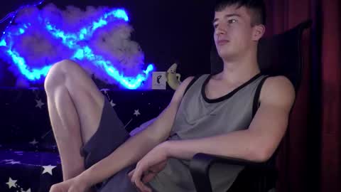 SirReedy online show from November 26, 2025, 4:13 am