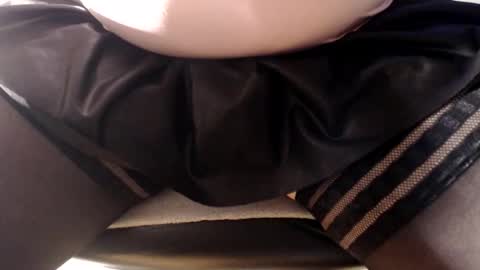 Andi online show from October 22, 2025, 4:07 pm