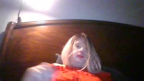 wants to suck cock online show from April 27, 2026, 2:42 am