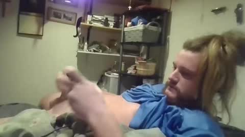 sissyboy031 online show from February 18, 2026, 11:44 pm