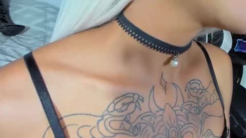 Snapshot of sisyssam chatting on September 26, 2025, 7:51 pm Im SAM xoxo  online show from September 26, 2025, 7:51 pm