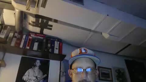 Snapshot of situationallefty chatting on November 29, 2025, 5:54 am Situational Lefty online show from November 29, 2025, 5:54 am