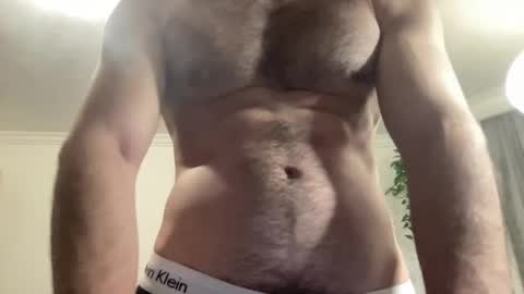 sixpacker_ online show from September 13, 2025, 5:18 am