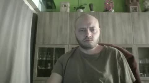 sixten113 online show from April 15, 2026, 12:12 pm