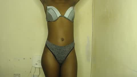 sizzly_ass online show from March 29, 2026, 3:17 am