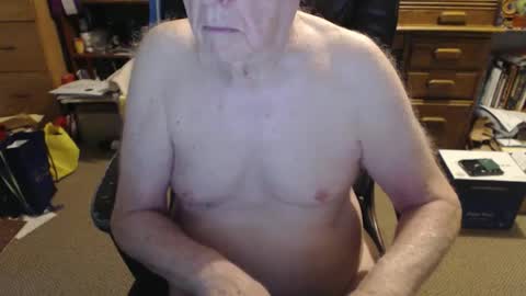 Snapshot of sjbottomboi chatting on June 5, 2026, 12:55 pm sjbottomboi online show from June 5, 2026, 12:55 pm