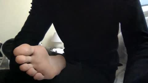 Snapshot of sk1nnybutth1ck chatting on December 22, 2025, 1:19 pm Faroukh online show from December 22, 2025, 1:19 pm