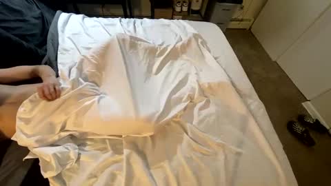 sk80hi0 online show from February 11, 2025, 2:03 am