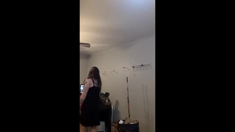 Snapshot of sk_bert chatting on March 31, 2026, 1:51 am sk_bert online show from March 31, 2026, 1:51 am