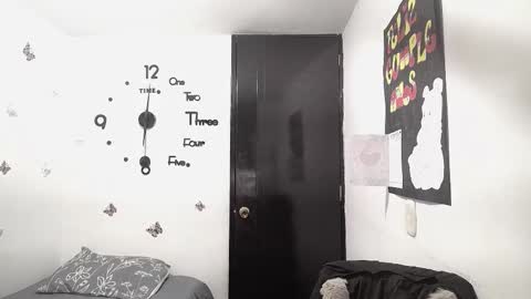 SKARLETH online show from February 4, 2026, 2:17 am