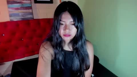 Snapshot of skarlettkray chatting on January 30, 2025, 7:04 pm Skarlet online show from January 30, 2025, 7:04 pm
