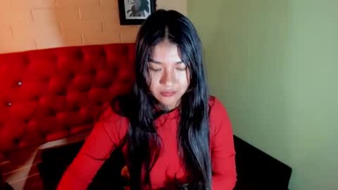 Snapshot of skarlettkray chatting on March 5, 2025, 6:34 pm Skarlet online show from March 5, 2025, 6:34 pm