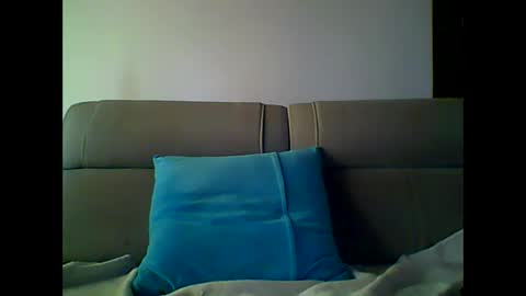 Snapshot of skater19xxx chatting on March 8, 2025, 3:13 pm miguel online show from March 8, 2025, 3:13 pm