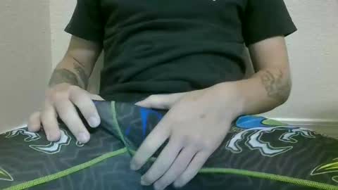 skaterboy036 online show from October 7, 2025, 2:09 am