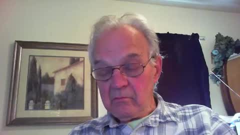 Snapshot of skeeeziks chatting on April 29, 2026, 3:38 pm skeeeziks online show from April 29, 2026, 3:38 pm