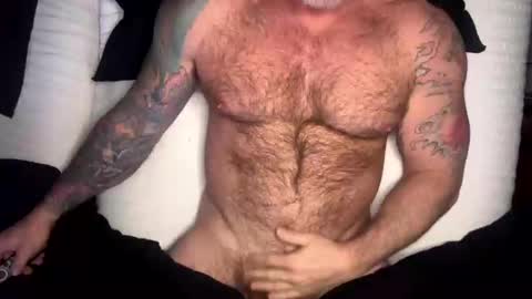 Snapshot of skimaskedbeef chatting on February 27, 2025, 11:31 am BEEF online show from February 27, 2025, 11:31 am