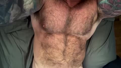 Snapshot of skimaskedbeef chatting on September 8, 2025, 3:22 pm BEEF online show from September 8, 2025, 3:22 pm