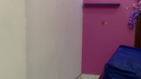 barbi online show from November 10, 2025, 12:53 am