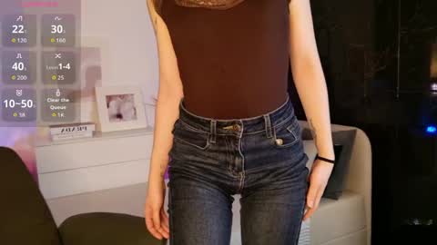 Ellie online show from May 16, 2026, 9:13 pm