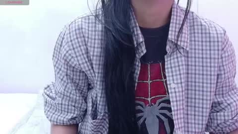 Snapshot of skinnyneighbour_ chatting on February 10, 2026, 2:48 am Karla online show from February 10, 2026, 2:48 am