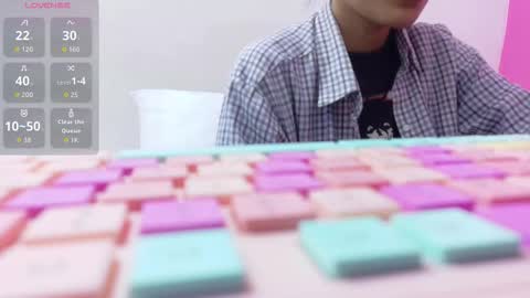 Snapshot of skinnyneighbour_ chatting on February 20, 2026, 2:52 am Karla online show from February 20, 2026, 2:52 am