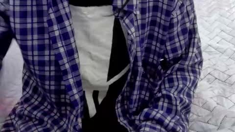 Snapshot of skinnyneighbour_ chatting on February 26, 2026, 2:54 am Karla online show from February 26, 2026, 2:54 am