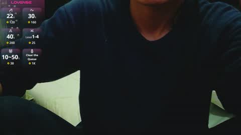 Snapshot of skinnyneighbour_ chatting on July 18, 2026, 3:00 am Karla online show from July 18, 2026, 3:00 am