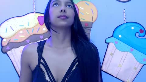 Snapshot of skinnysexzara18 chatting on February 8, 2026, 1:42 am zarfa online show from February 8, 2026, 1:42 am