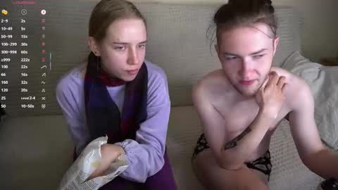 Snapshot of skip_london chatting on October 3, 2025, 8:28 pm Andrew online show from October 3, 2025, 8:28 pm