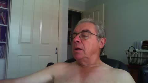 Snapshot of skipper1970 chatting on February 19, 2026, 6:53 am Skipper1970 online show from February 19, 2026, 6:53 am