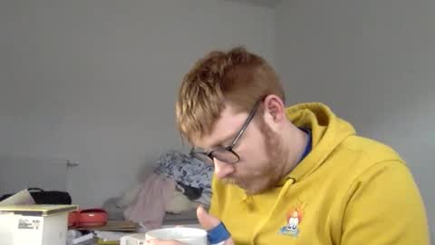 sklave_s online show from December 6, 2024, 12:27 pm