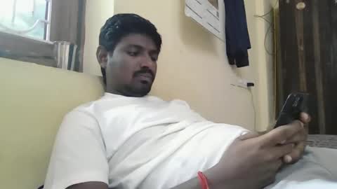 Indianslut1431 online show from April 6, 2026, 4:32 am